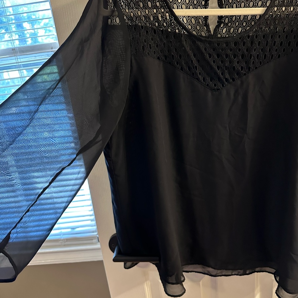 Alex Evenings Sheer Black Women's Blouse - Picture 3 of 4